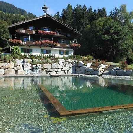 Haus Waldhof Apartment Brixen im Thale Exterior foto