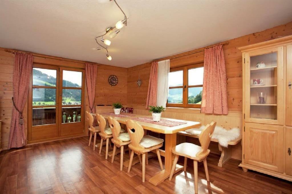 Haus Waldhof Apartment Brixen im Thale Exterior foto