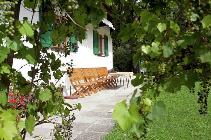 Haus Waldhof Apartment Brixen im Thale Exterior foto